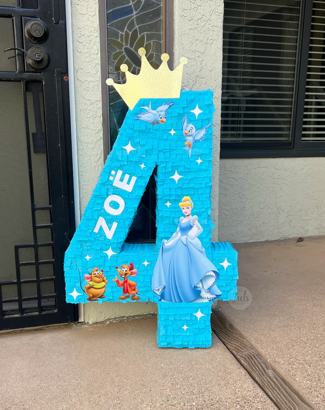 Cinderella #4 Pinata